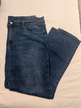 Lucky Brand Men’s Athletic Straight 410 Dark Blue Jeans, Size 40 x 32